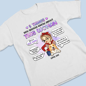 La seule chose sans laquelle je ne peux pas vivre, c'est mon chien ! T-shirt unisexe personnalisé, sweat à capuche, sweat-shirt ! Cadeau pour les propriétaires d'animaux et les amoureux des animaux.
