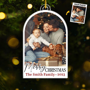 Photo personnalisée « Tous les cœurs rentrent à la maison pour Noël » - Ornement personnalisé familial - Forme personnalisée en acrylique - Cadeau de Noël pour les membres de la famille