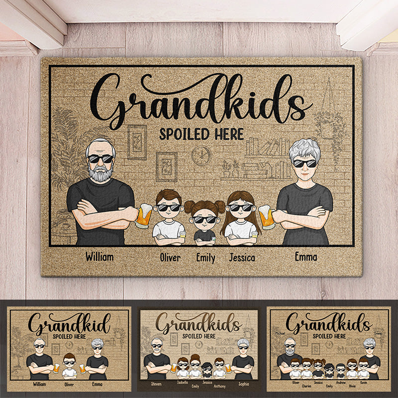 Bienvenue chez nous, petits-enfants gâtés ici - Tapis décoratif personnalisé pour la famille - Cadeau pour grand-mère, grand-père