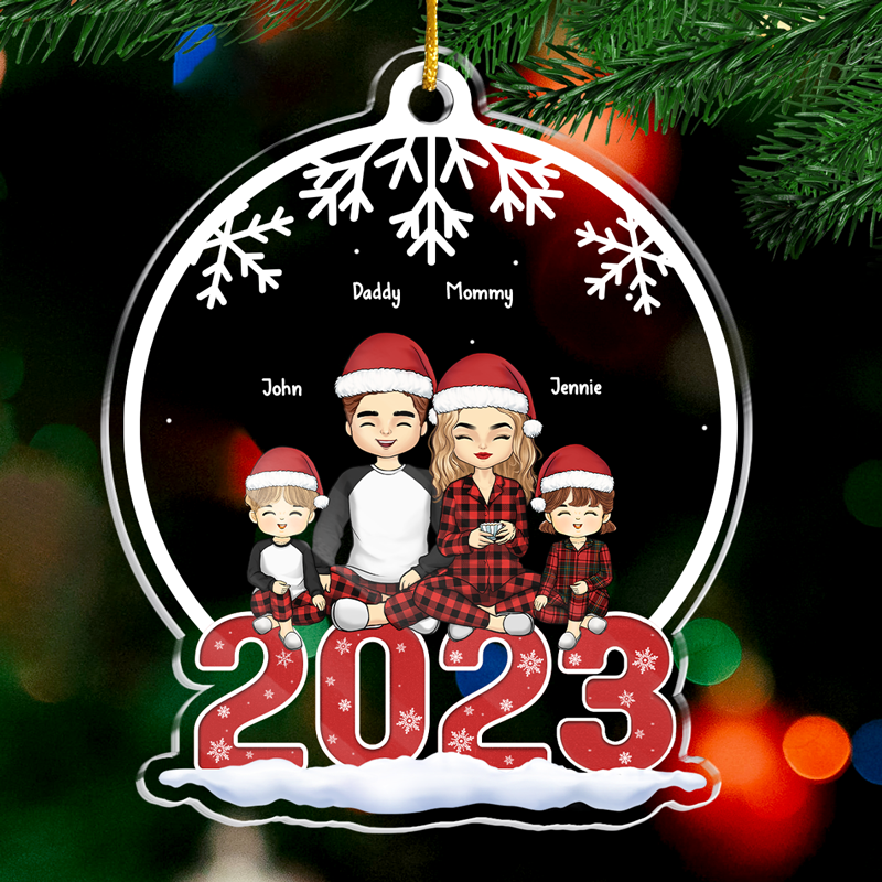Noël en famille - Décoration personnalisée pour la famille - Boule à neige en acrylique - Cadeau de Noël pour les membres de la famille