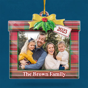 Photo personnalisée : l'amour ne s'arrête jamais ! Décoration personnalisée pour la famille ! En acrylique, forme personnalisée ! Cadeau de Noël pour les membres de la famille.
