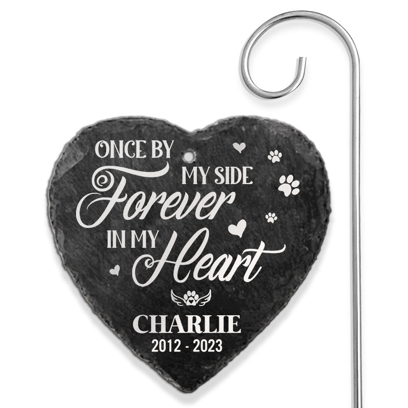 Photo personnalisée Un à mes côtés pour toujours dans mon cœur - Mémorial personnalisé Ardoise de jardin commémorative et crochet - Cadeau commémoratif, cadeau de condoléances pour les propriétaires d'animaux, les amoureux des animaux